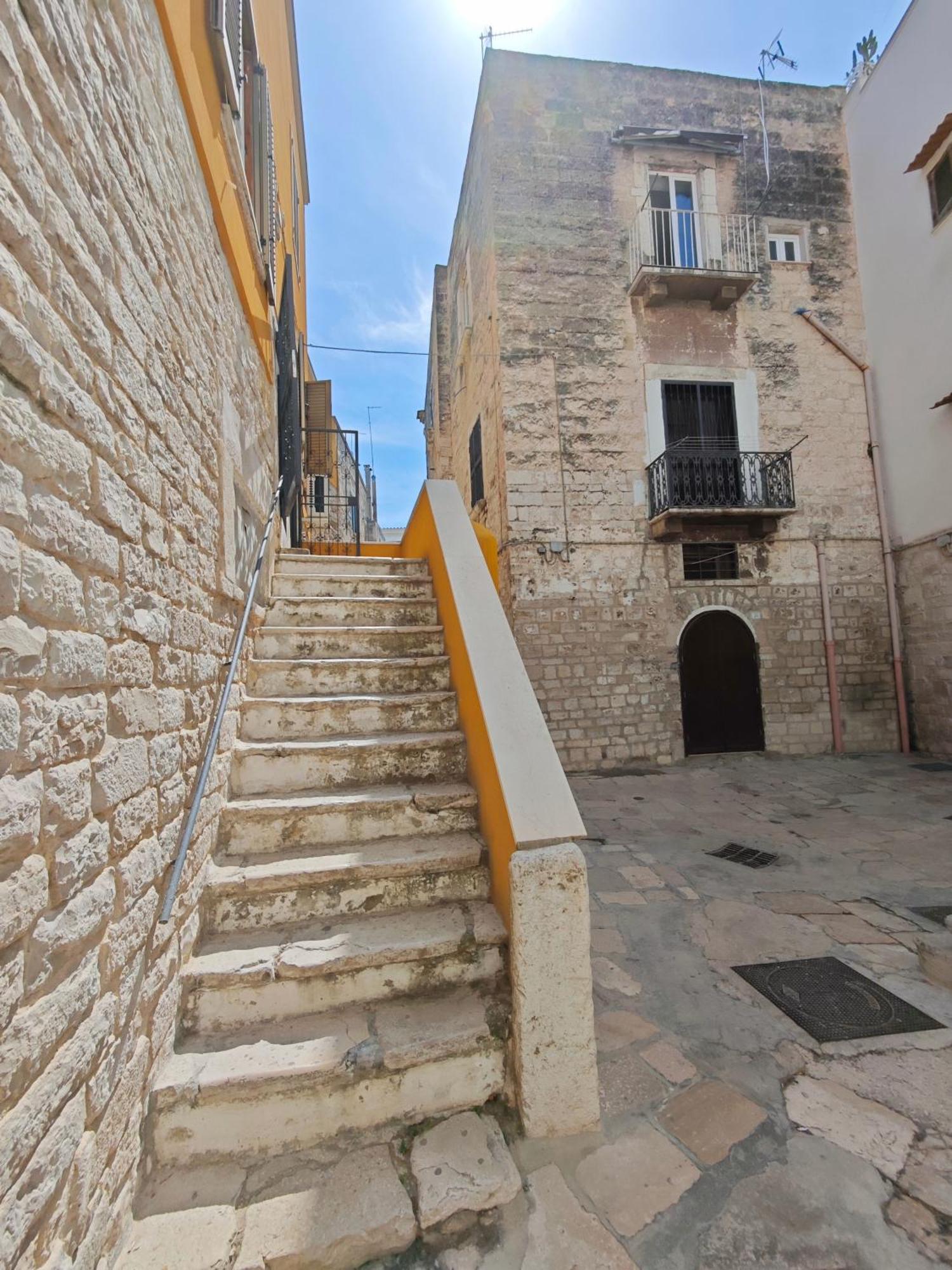 Dolce Terra Mia Apartment Trani Exterior photo